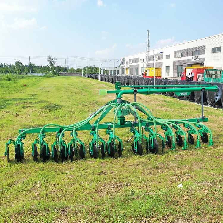 Fertilizer applicator